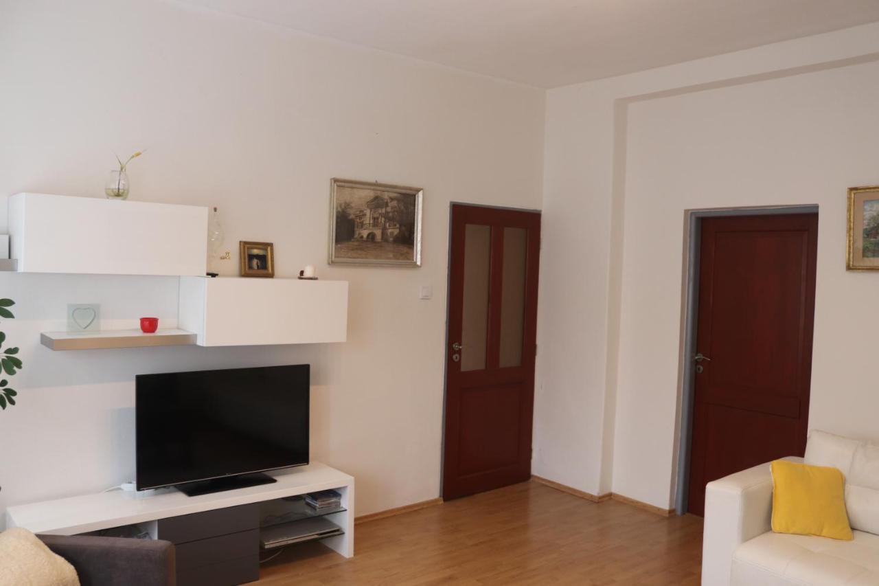 Apartman 825 Яхимов Экстерьер фото