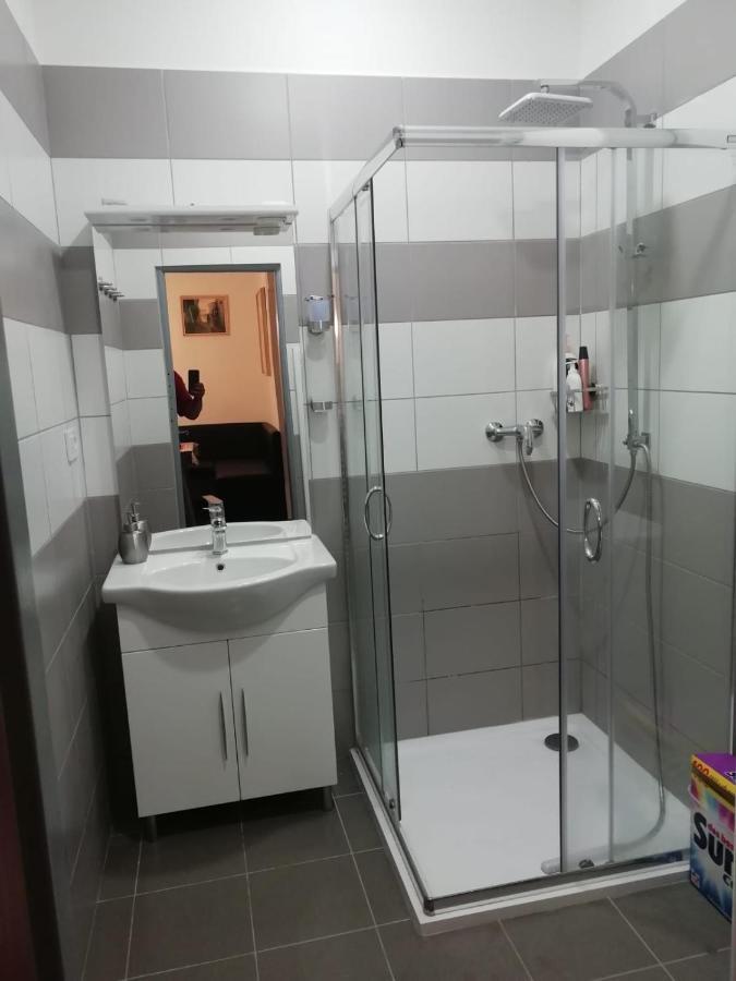 Apartman 825 Яхимов Экстерьер фото